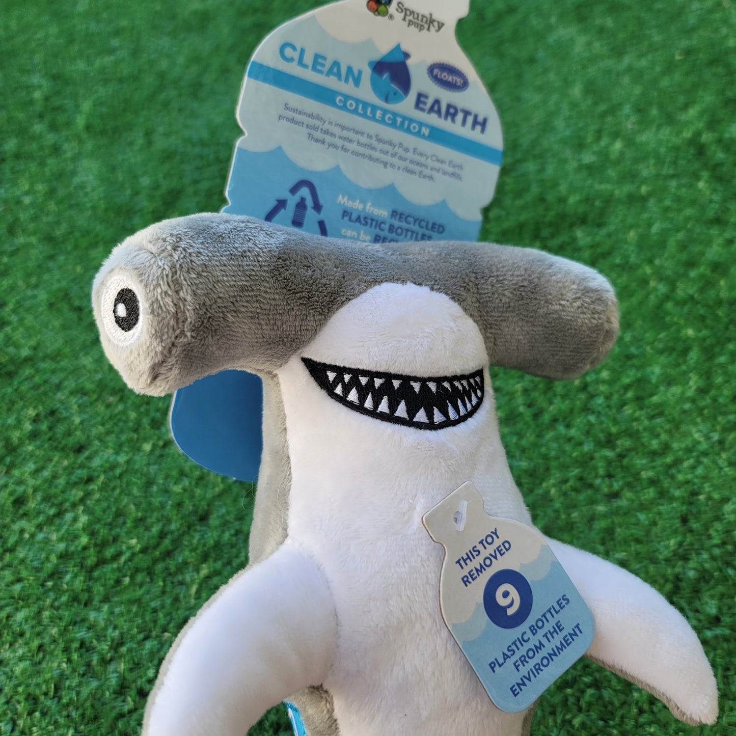 Clean Earth Hammerhead Shark - Spunky Pup